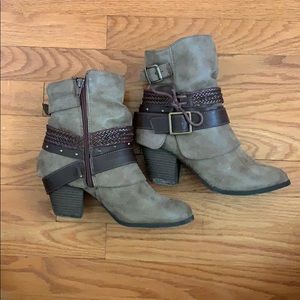 Jelly pop brown booties